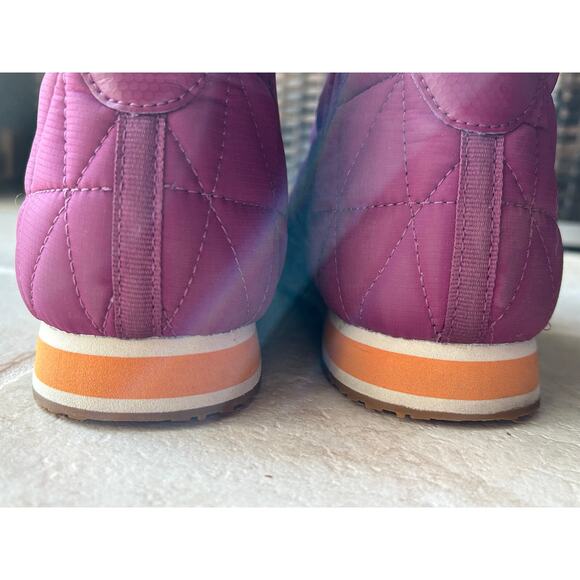 Teva Ember Mid Boot Quilted Ankle Bootie Slip On Pink Orange Camping Size 9 - Picture 9 of 13
